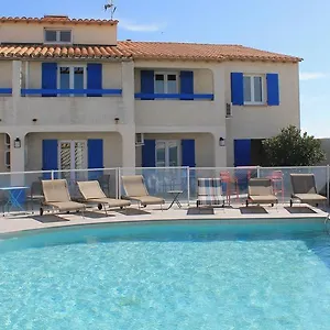 Le Bleu Marine 2*, Saintes-Maries-de-la-Mer Frankrike