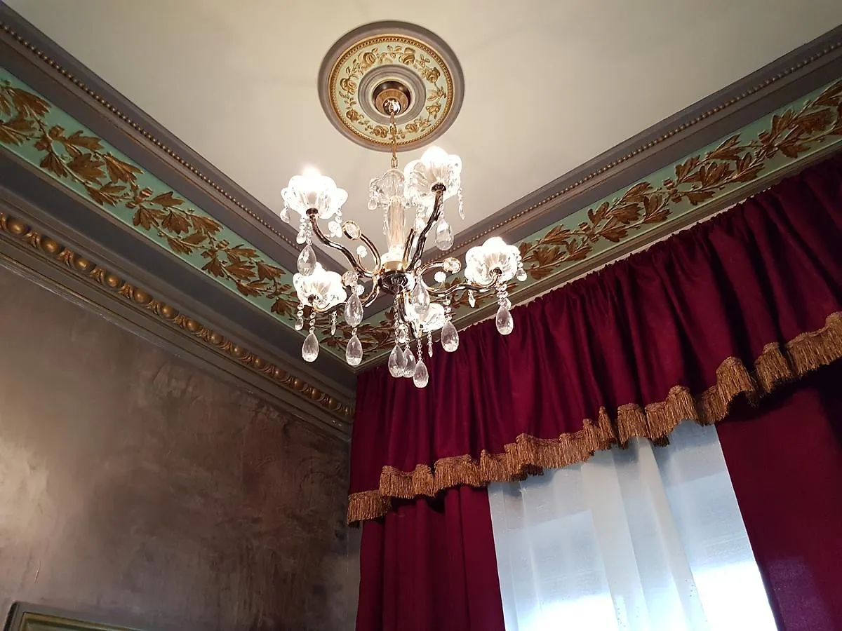 Nf Palace Old City Bukarest 4*,
