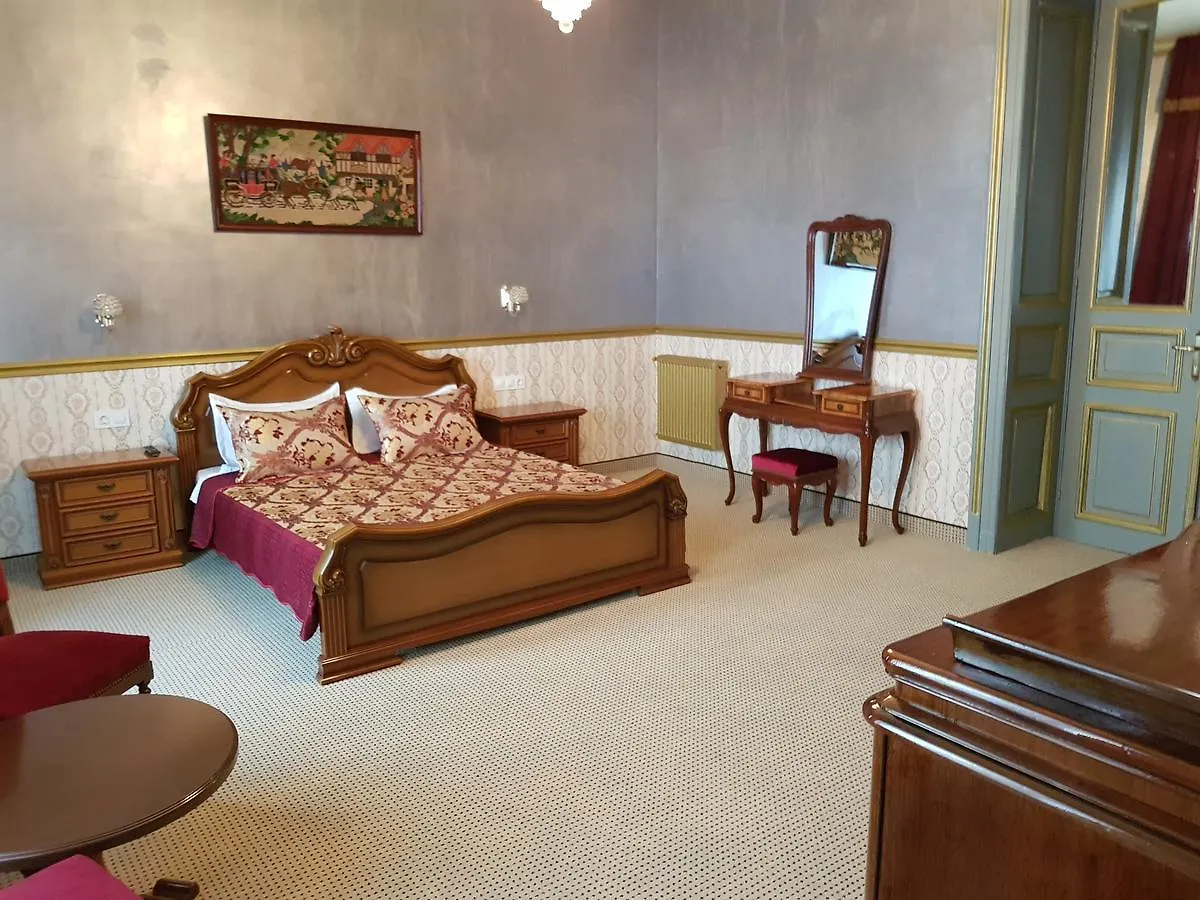 Nf Palace Old City Bukarest 4*,