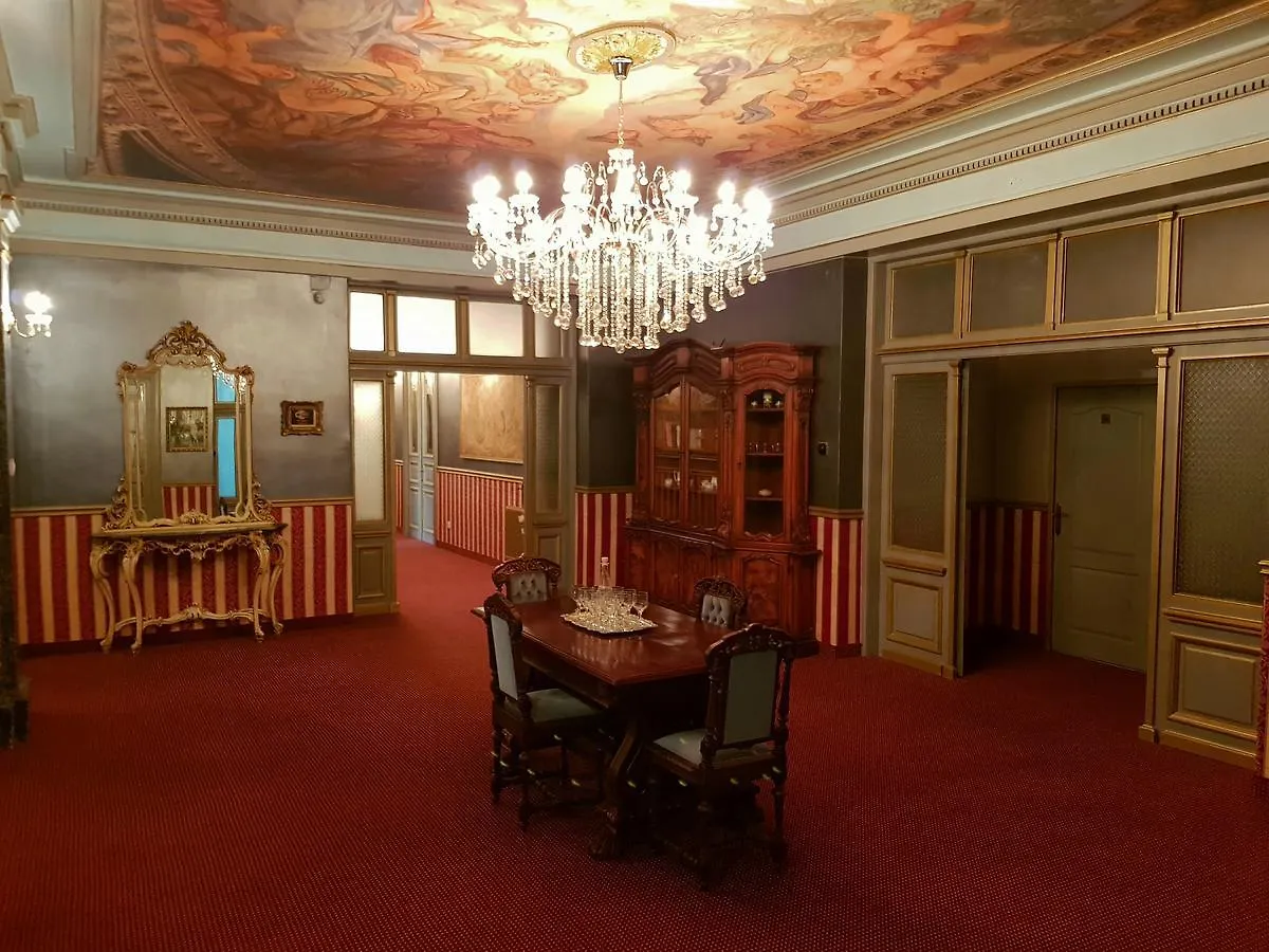 Nf Palace Old City Bukarest Rumænien