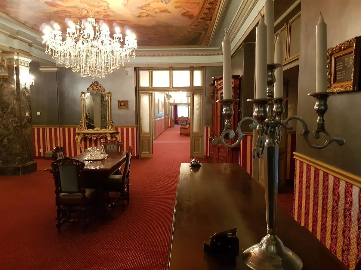 Nf Palace Old City Bukarest Hotel
